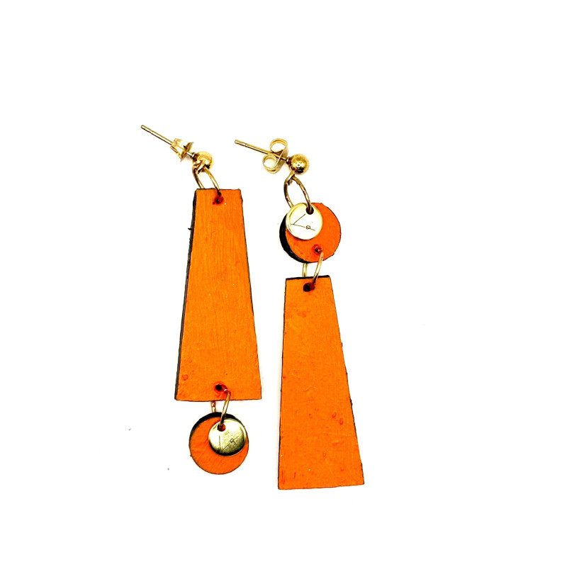 Boucle d'oreille point d'exclamation