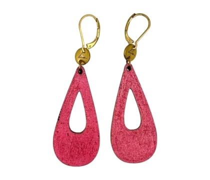 boucle d'oreille en forme de poire