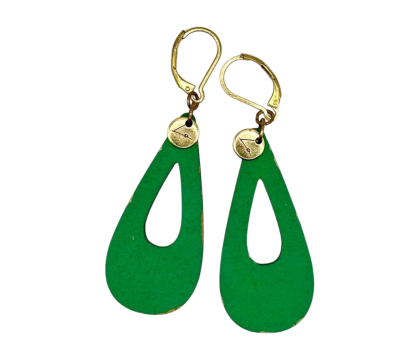 boucle d'oreille en forme de poire